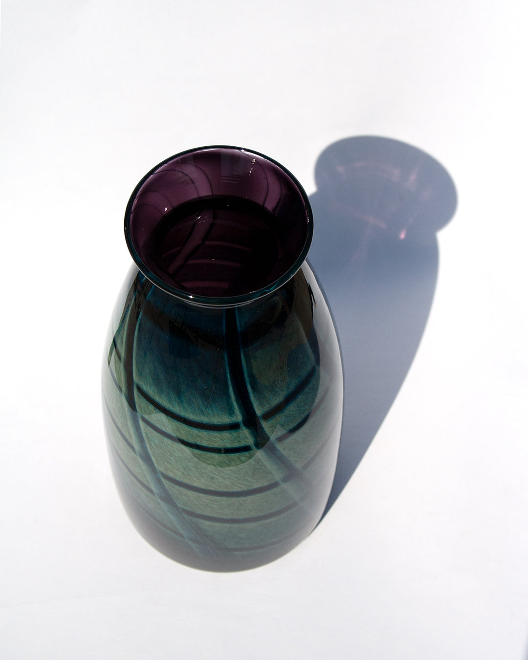Cross Sea Aether Vase