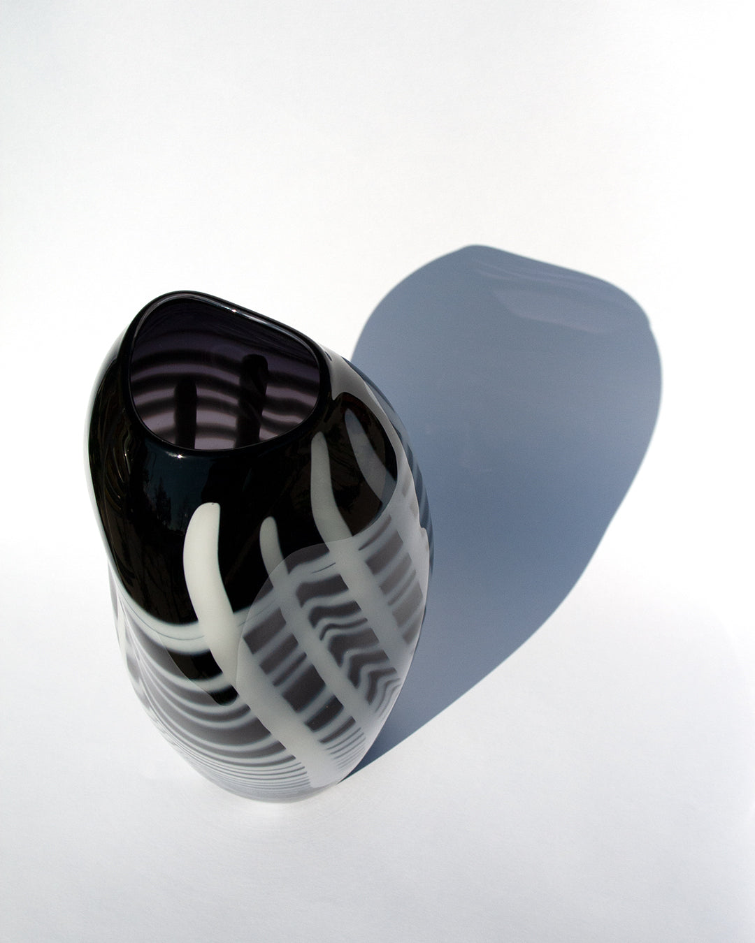 Vasarely Swish Vase