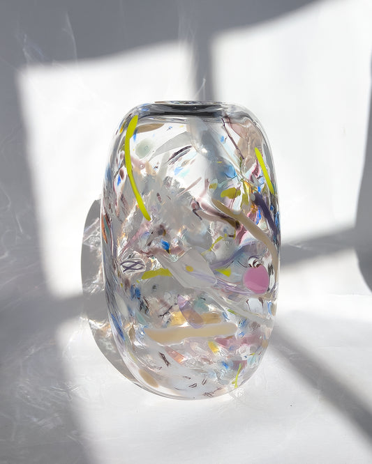 Naked Nassau Daffodil Vase