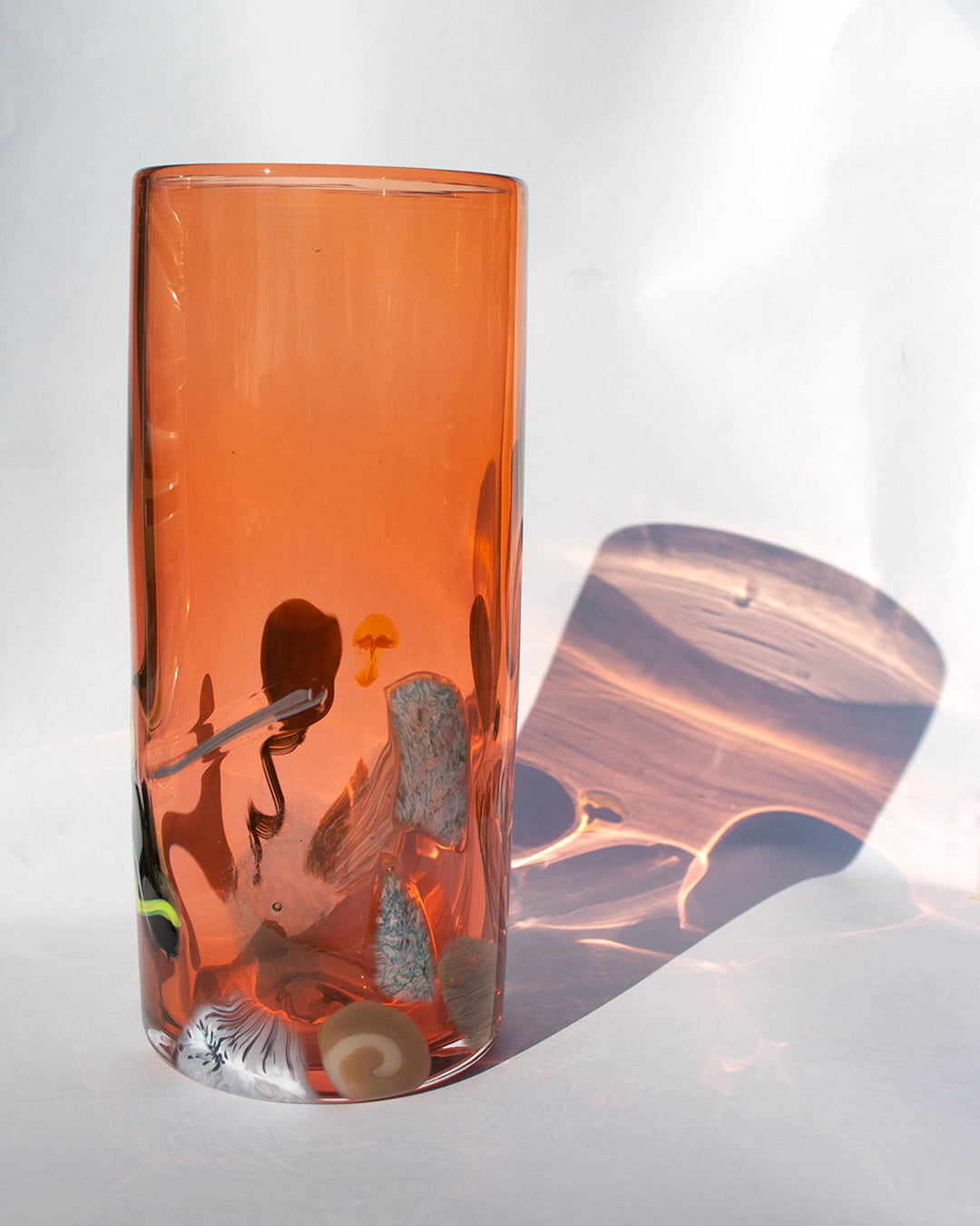 Ceres Cherry Nassau Vase