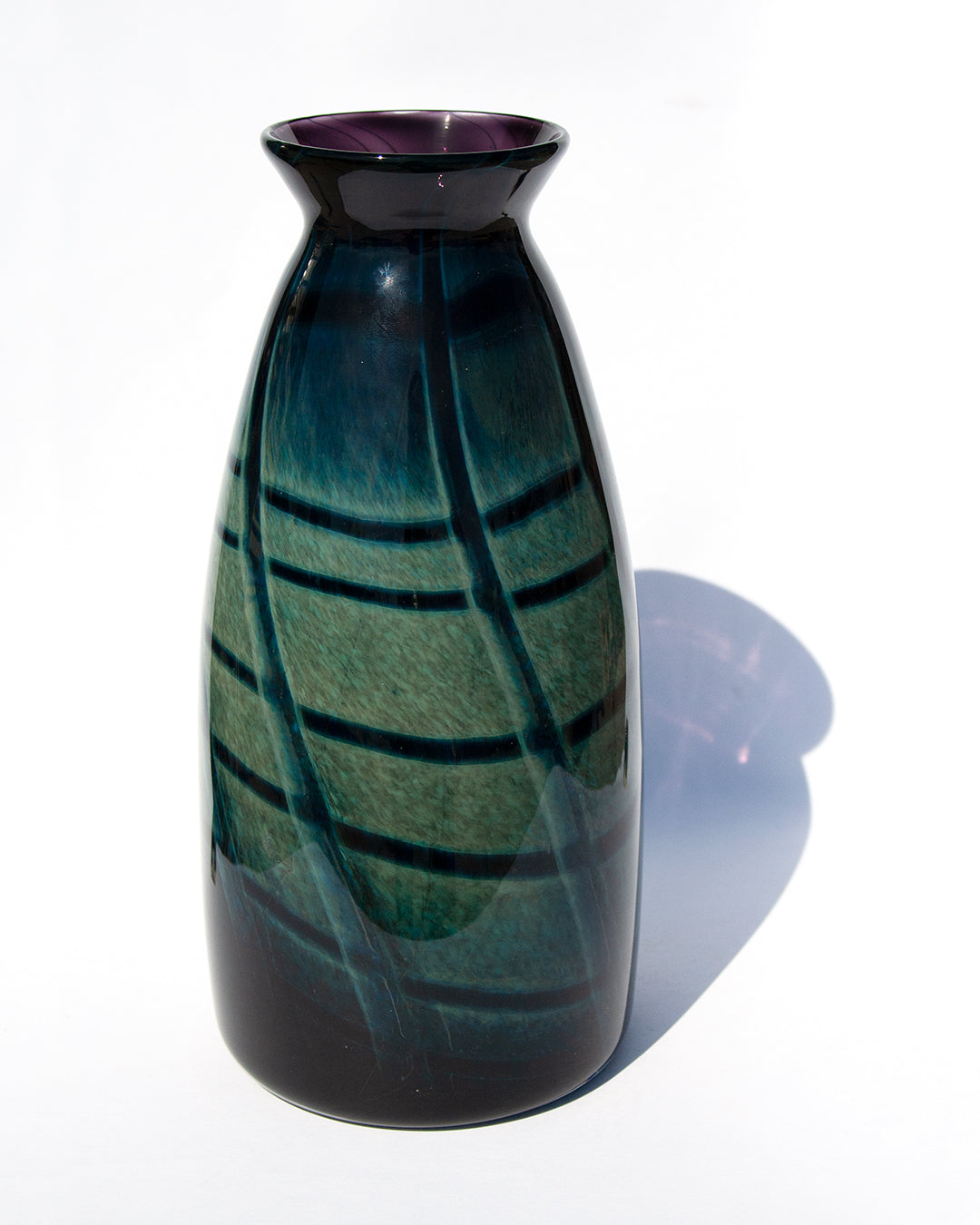 Cross Sea Aether Vase