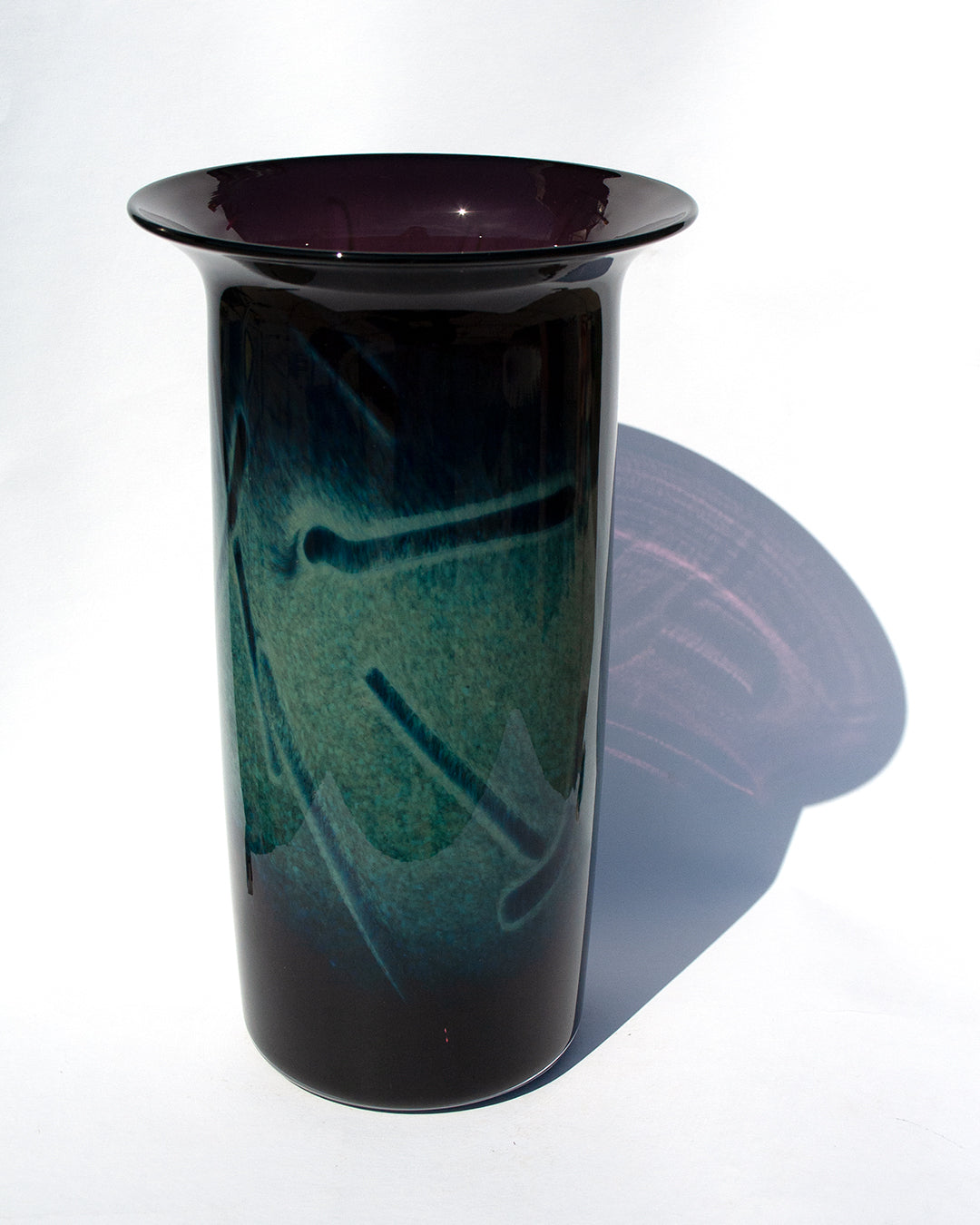 Sparse Stroke Aether Vase