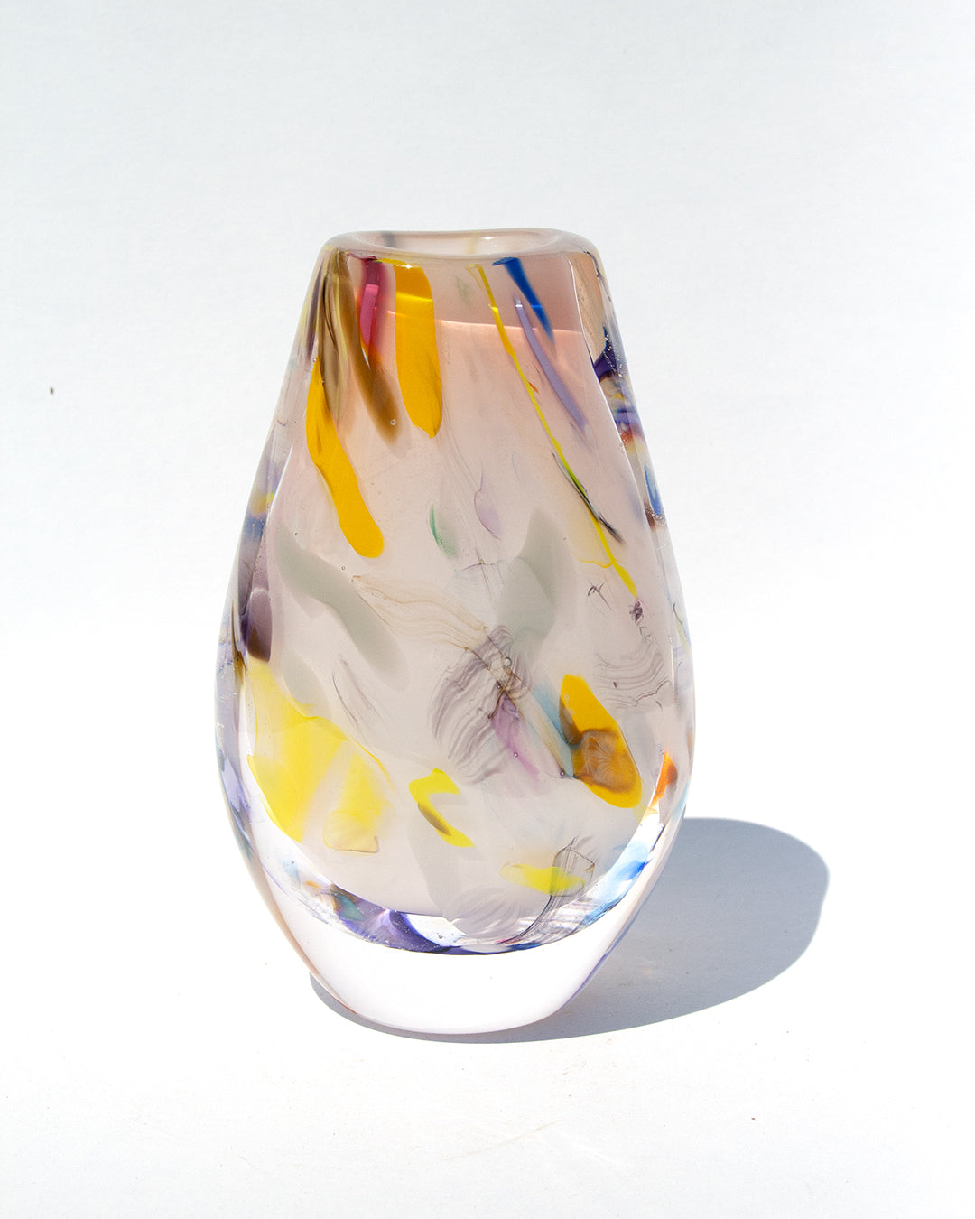 Chiffon Nassau Triangle Vase