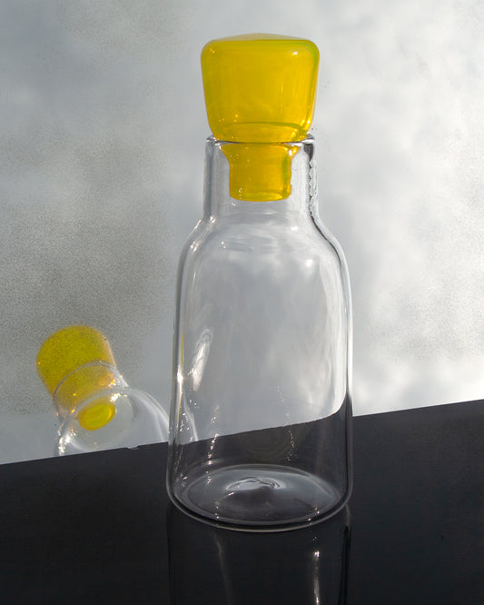 Carafe with Lemon Stopper