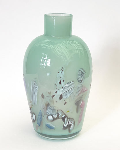 Mint Naked Nassau Vase