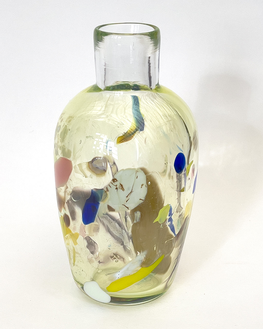 Uranium Naked Nassau Vase