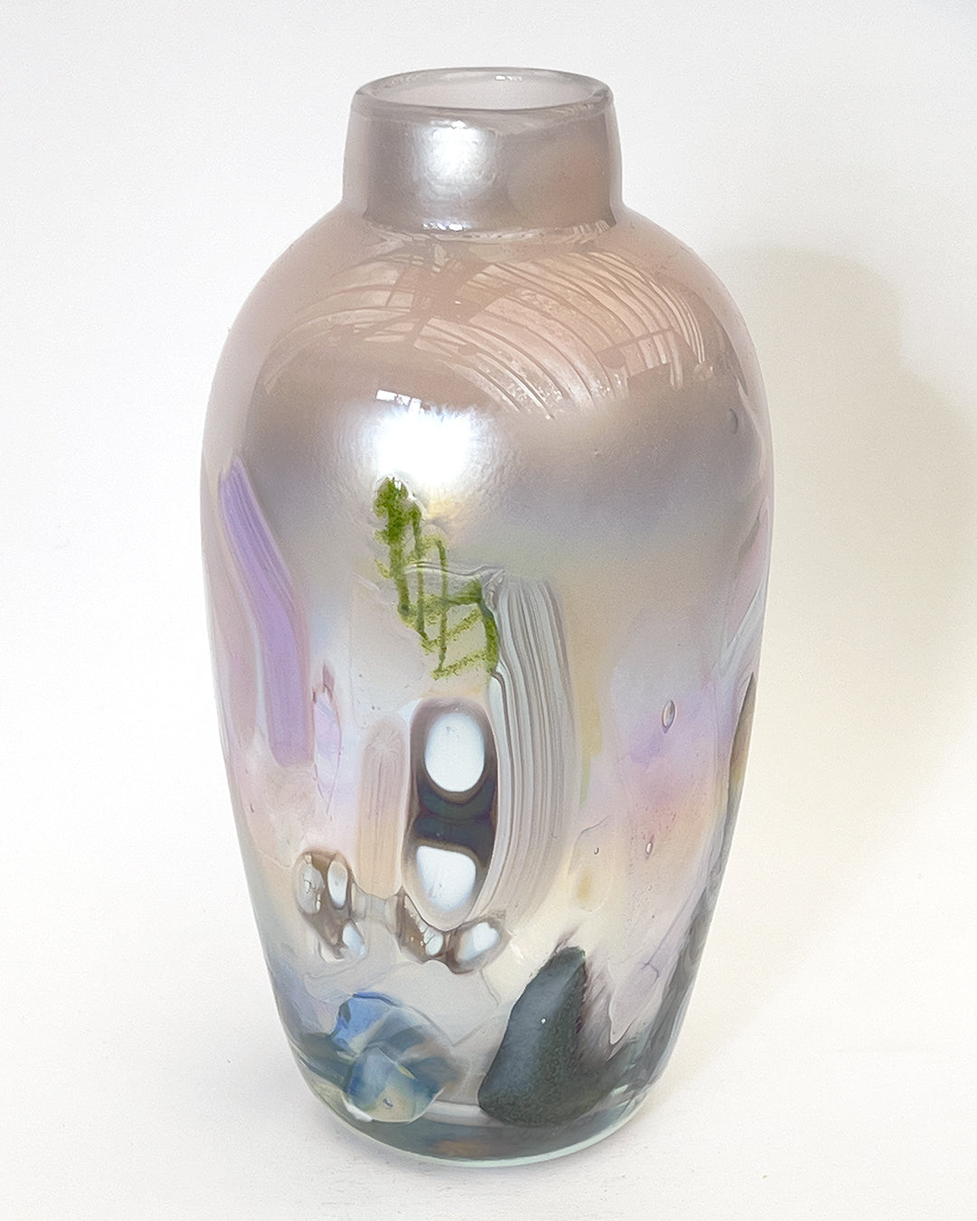 Iridized Dusty Pink Nassau Vase