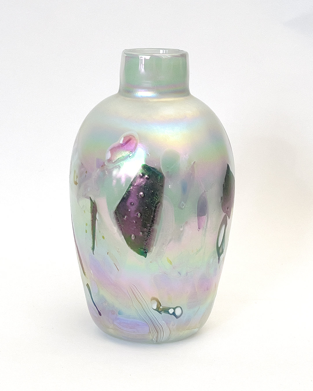 Moonstone Nassau Vase